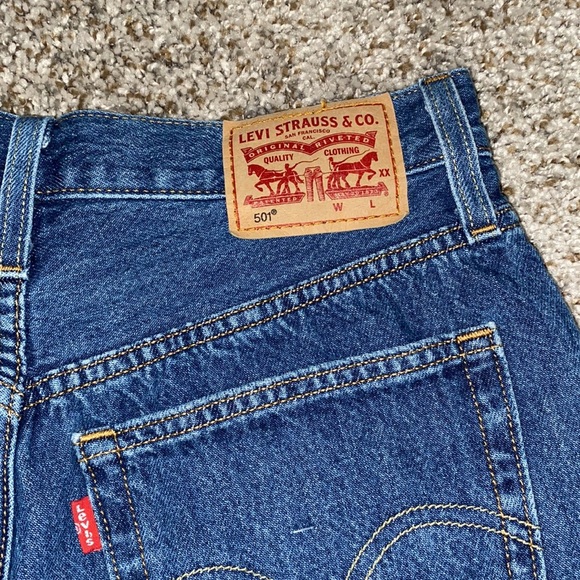 Levi’s distressed shorts. - Picture 3 of 3